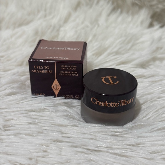 Charlotte Tilbury Brown Eyeshadow Palette - Picture 2 of 3